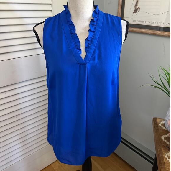ELLEN TRACY Womens Top Medium Blue Chiffon Sleeveless Ruffle Career Classic - Picture 1 of 10